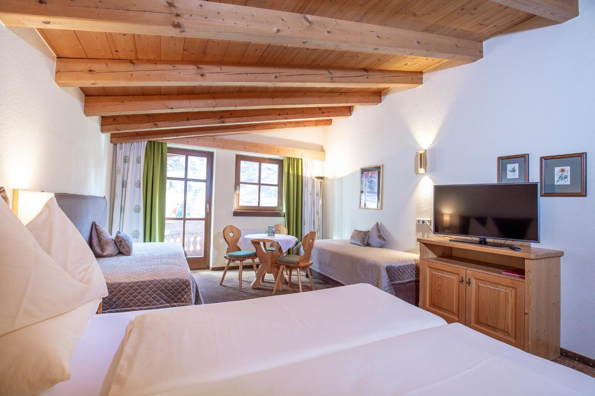 Hotel Hubertus Inkl Summer Card Solden Bagian luar foto